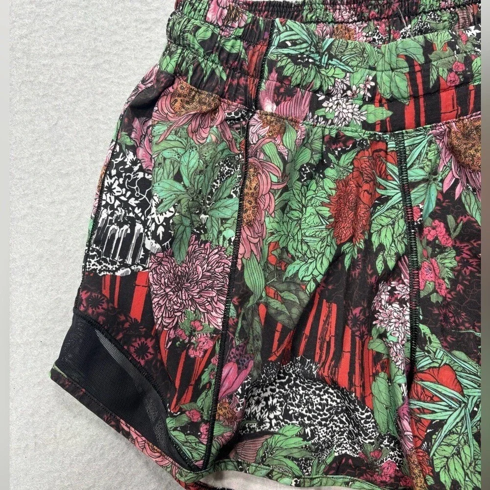 Lululemon 6 Tall Hotty Hot Short‎ II Zen Garden Multicolored Black Mesh 4 Inseam - Picture 3 of 15